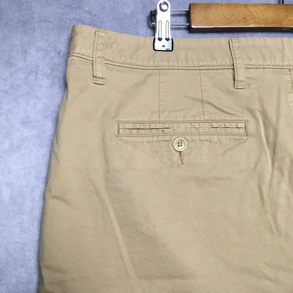 Untuckit Mens Tan Chino Shorts size 38 Flat Front Pockets Pima Cotton‎ Stretch